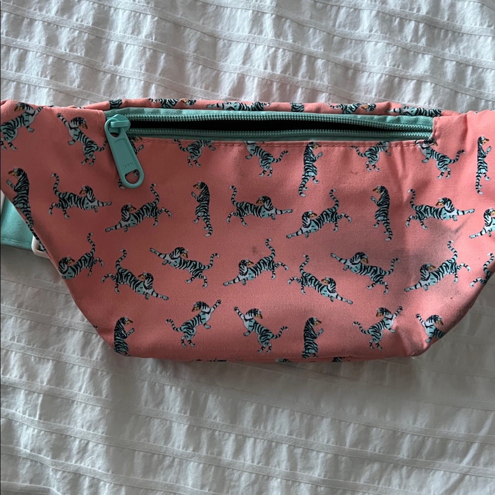 B Fresh Fanny pack - Picture 3 of 5